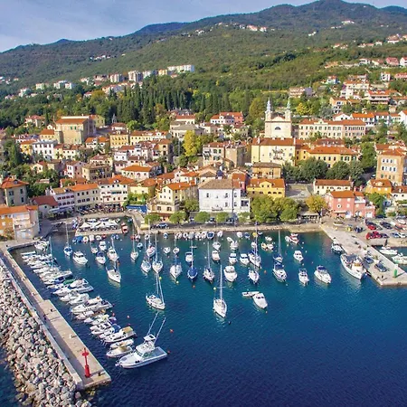 1 Bedroom Awesome In Opatija