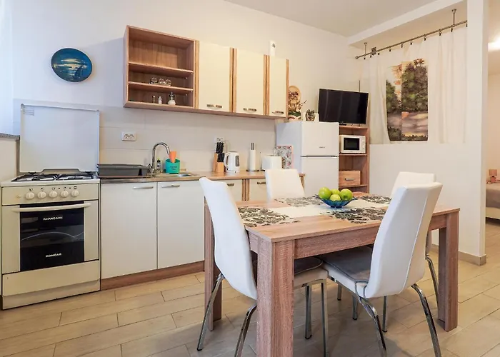 1 Bedroom Awesome In