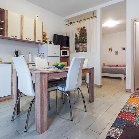 1 Bedroom Awesome In 公寓 *